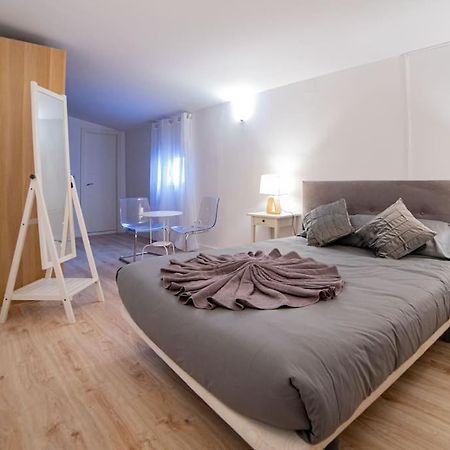 Cozy Apartment Plaza Espana I Renovated 3Br 2Bh Madrid Buitenkant foto