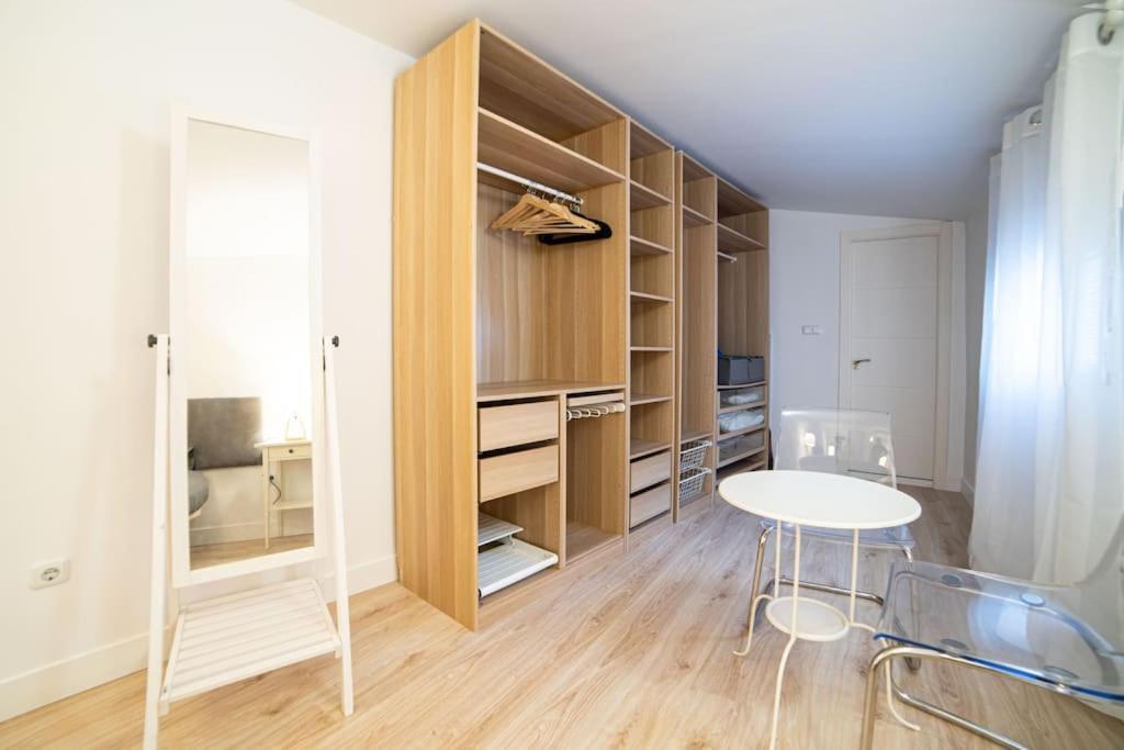 Cozy Apartment Plaza Espana I Renovated 3Br 2Bh Madrid Buitenkant foto