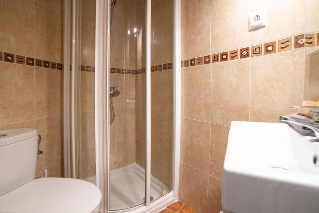 Cozy Apartment Plaza Espana I Renovated 3Br 2Bh Madrid Buitenkant foto